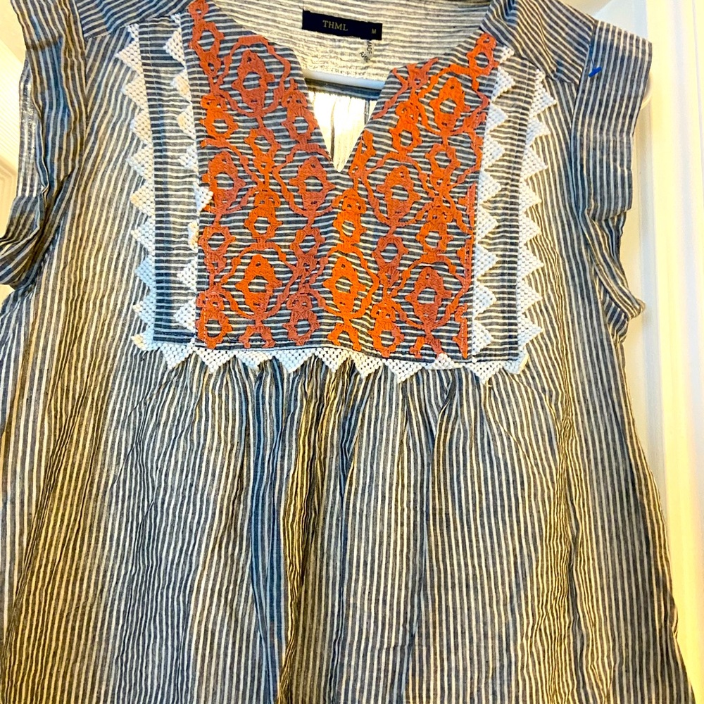 THML cropped sleeve shirt with embroidery